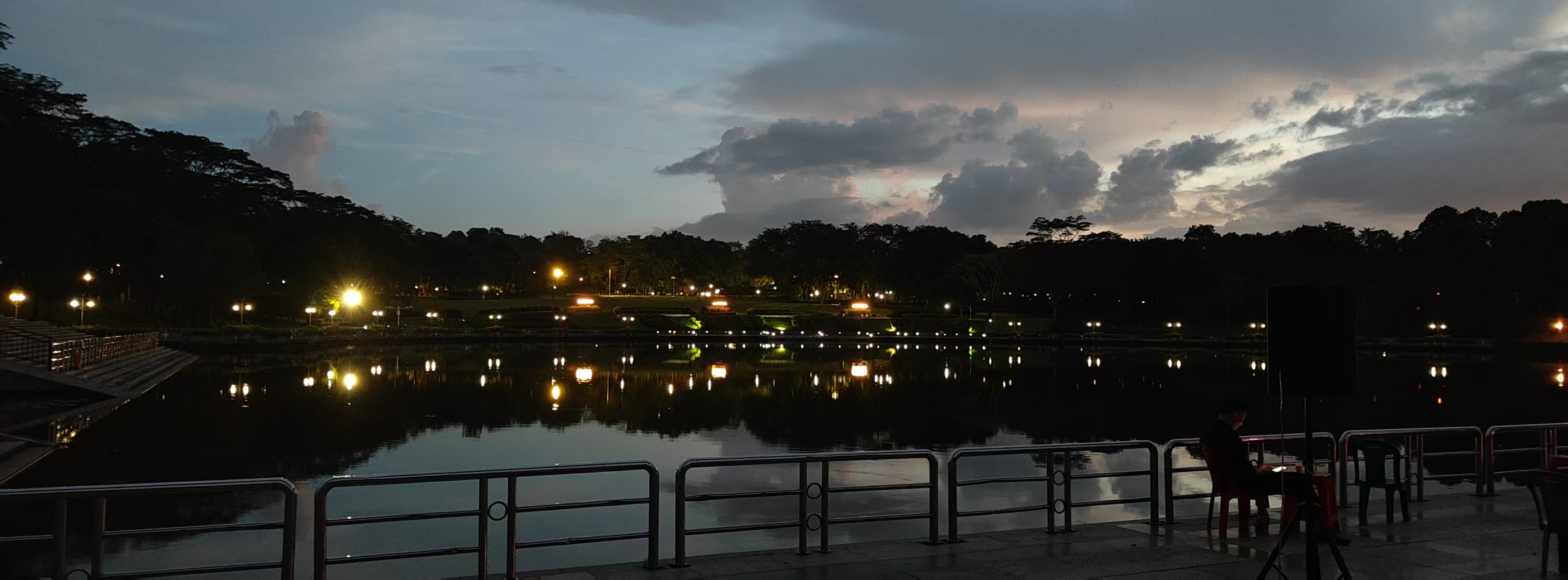 小王先森： 身边很多优秀的人，不显身不露手，关键时刻…